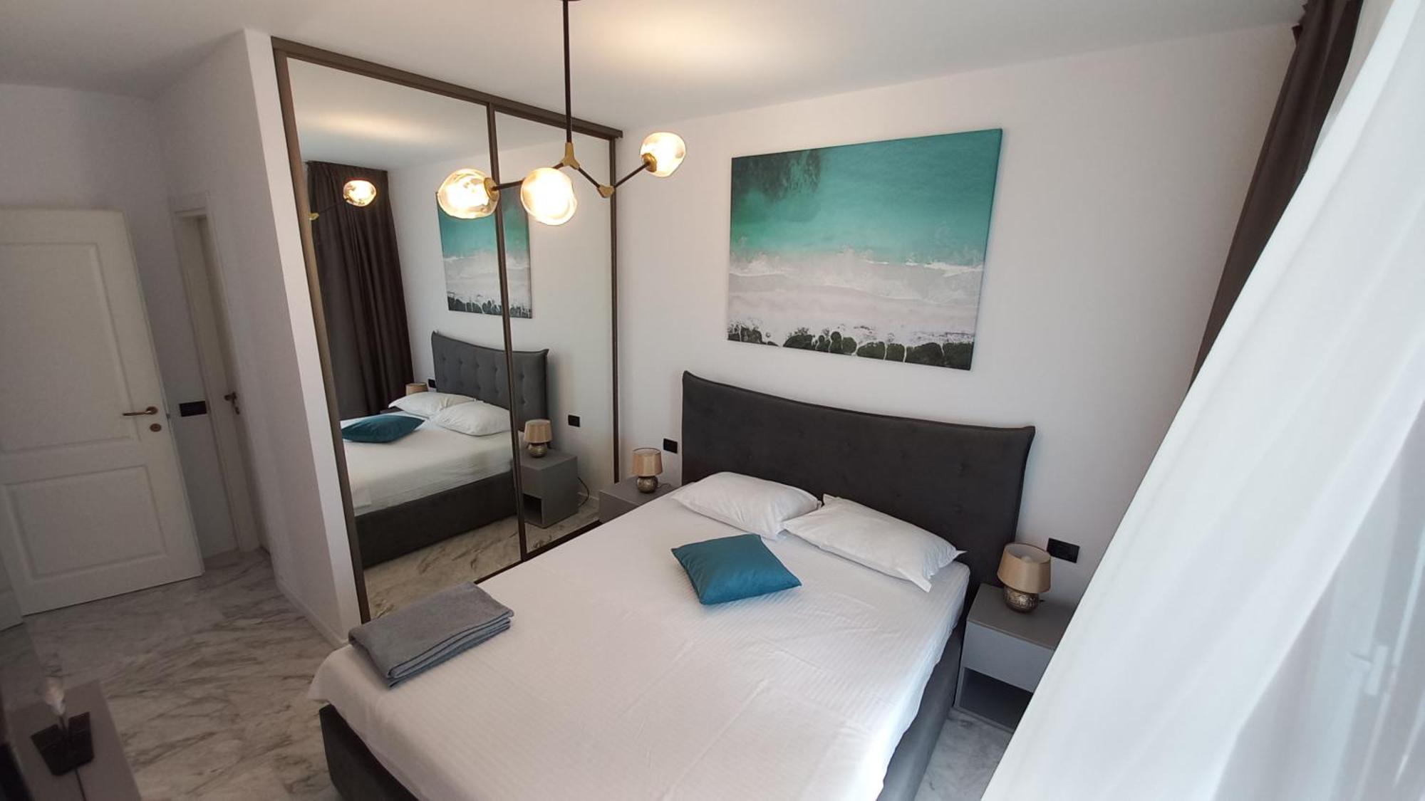 Luxury Promenada Apartment - Frontal Beachfront Mamaia Nord Нэводари Экстерьер фото